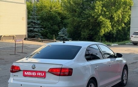 Volkswagen Jetta VI, 2015 год, 800 000 рублей, 5 фотография
