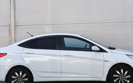 Hyundai Solaris II рестайлинг, 2016 год, 927 000 рублей, 4 фотография