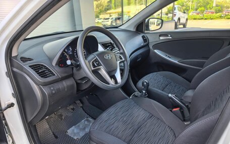 Hyundai Solaris II рестайлинг, 2016 год, 927 000 рублей, 10 фотография
