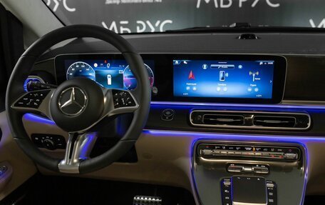 Mercedes-Benz V-Класс, 2026 год, 15 200 000 рублей, 10 фотография