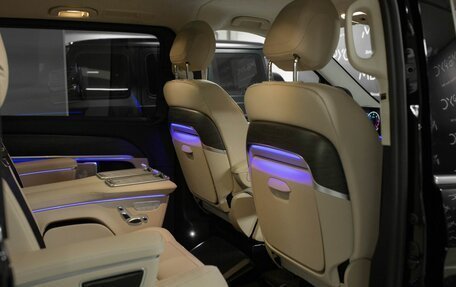 Mercedes-Benz V-Класс, 2026 год, 15 200 000 рублей, 27 фотография