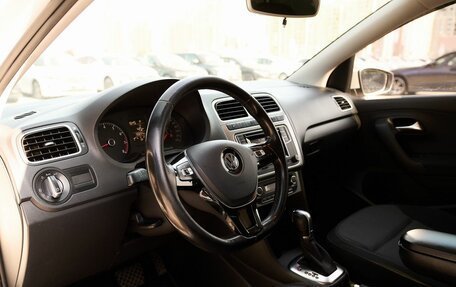 Volkswagen Polo VI (EU Market), 2016 год, 1 265 000 рублей, 5 фотография
