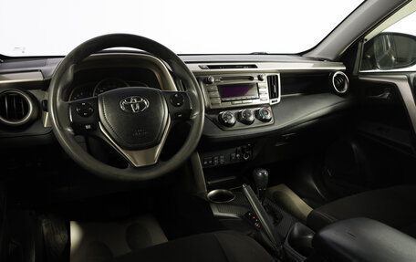 Toyota RAV4, 2014 год, 2 049 000 рублей, 8 фотография