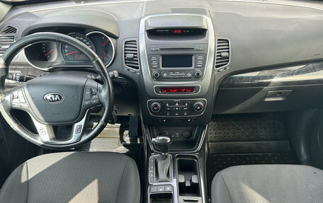KIA Sorento II рестайлинг, 2017 год, 1 760 000 рублей, 10 фотография