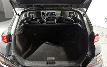 Hyundai Kona I, 2022 год, 2 000 000 рублей, 10 фотография