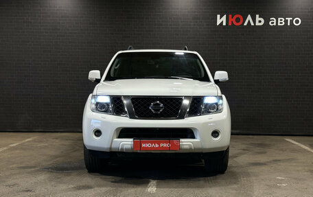 Nissan Pathfinder, 2012 год, 1 800 000 рублей, 2 фотография