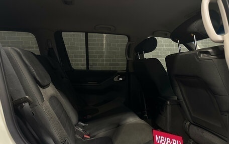 Nissan Pathfinder, 2012 год, 1 800 000 рублей, 10 фотография