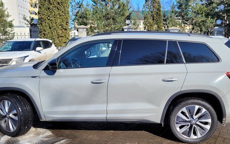 Skoda Kodiaq I, 2024 год, 4 990 000 рублей, 2 фотография
