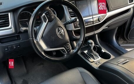 Toyota Highlander III, 2021 год, 4 650 000 рублей, 14 фотография