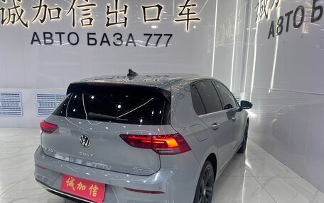 Volkswagen Golf VIII, 2023 год, 1 800 000 рублей, 4 фотография