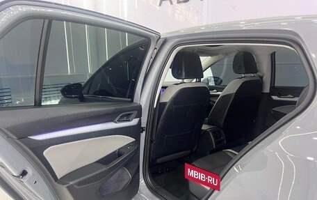 Volkswagen Golf VIII, 2023 год, 1 800 000 рублей, 13 фотография