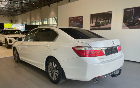 Honda Accord IX рестайлинг, 2013 год, 1 090 000 рублей, 6 фотография