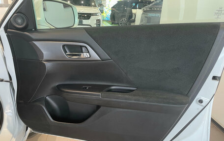 Honda Accord IX рестайлинг, 2013 год, 1 090 000 рублей, 22 фотография