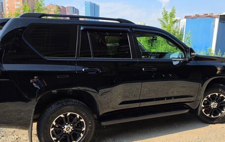 Toyota Land Cruiser Prado 150 рестайлинг 2, 2019 год, 5 800 000 рублей, 2 фотография