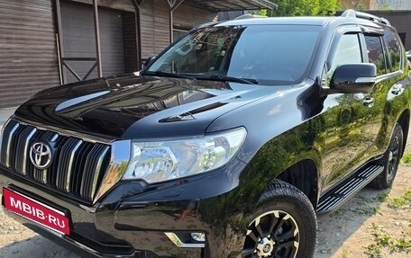 Toyota Land Cruiser Prado 150 рестайлинг 2, 2019 год, 5 800 000 рублей, 11 фотография