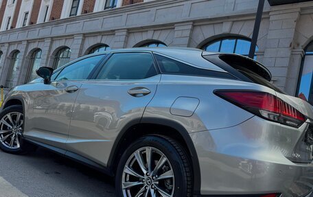 Lexus RX IV рестайлинг, 2020 год, 4 800 000 рублей, 8 фотография