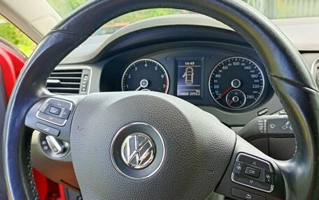 Volkswagen Jetta VI, 2014 год, 1 210 000 рублей, 13 фотография