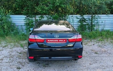 Toyota Camry, 2017 год, 2 300 000 рублей, 9 фотография