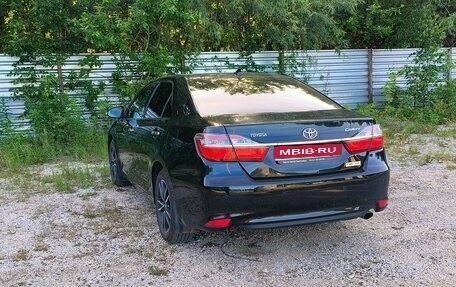 Toyota Camry, 2017 год, 2 300 000 рублей, 11 фотография