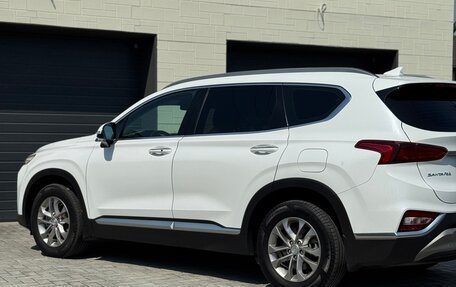 Hyundai Santa Fe IV, 2018 год, 2 650 000 рублей, 13 фотография