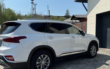 Hyundai Santa Fe IV, 2018 год, 2 650 000 рублей, 14 фотография
