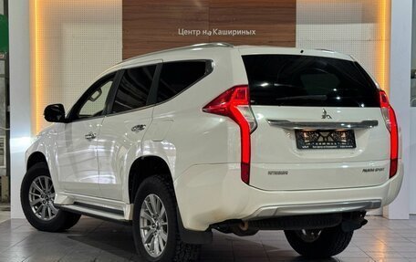 Mitsubishi Pajero Sport III рестайлинг, 2017 год, 2 695 900 рублей, 6 фотография