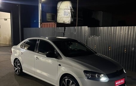 Volkswagen Polo VI (EU Market), 2015 год, 1 100 000 рублей, 1 фотография