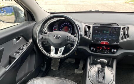 KIA Sportage III, 2010 год, 1 220 000 рублей, 21 фотография