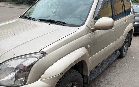 Toyota Land Cruiser Prado 120 рестайлинг, 2008 год, 2 400 000 рублей, 2 фотография