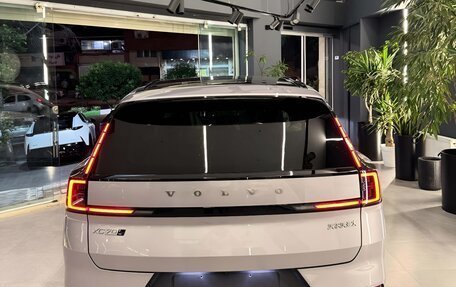 Volvo XC70, 2025 год, 6 280 000 рублей, 6 фотография
