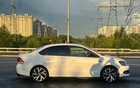 Volkswagen Polo VI (EU Market), 2015 год, 1 100 000 рублей, 6 фотография
