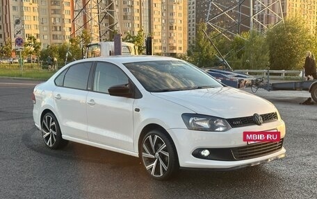 Volkswagen Polo VI (EU Market), 2015 год, 1 100 000 рублей, 23 фотография