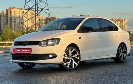Volkswagen Polo VI (EU Market), 2015 год, 1 100 000 рублей, 21 фотография