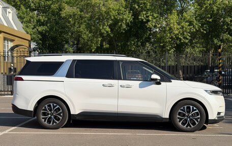 KIA Carnival, 2023 год, 4 490 000 рублей, 5 фотография