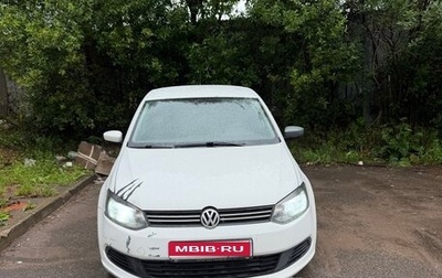 Volkswagen Polo VI (EU Market), 2014 год, 750 000 рублей, 1 фотография