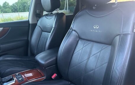 Infiniti FX II, 2012 год, 2 150 000 рублей, 13 фотография