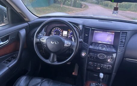 Infiniti FX II, 2012 год, 2 150 000 рублей, 23 фотография