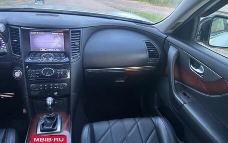 Infiniti FX II, 2012 год, 2 150 000 рублей, 24 фотография