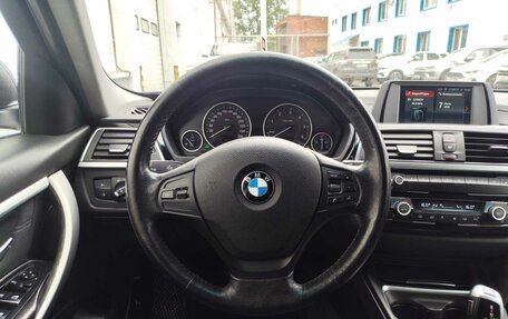 BMW 3 серия, 2019 год, 1 850 000 рублей, 18 фотография