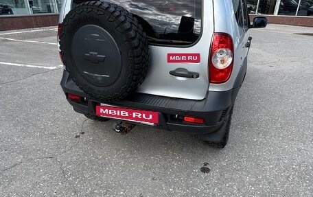 Chevrolet Niva I рестайлинг, 2013 год, 650 000 рублей, 4 фотография