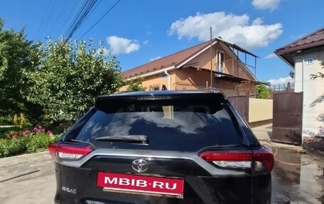 Toyota RAV4, 2020 год, 3 100 000 рублей, 8 фотография