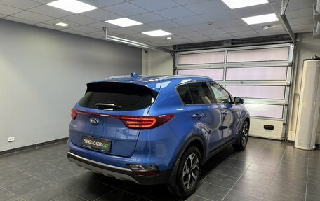 KIA Sportage IV рестайлинг, 2020 год, 2 460 000 рублей, 6 фотография