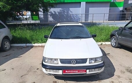 Volkswagen Passat B4, 1995 год, 150 000 рублей, 2 фотография