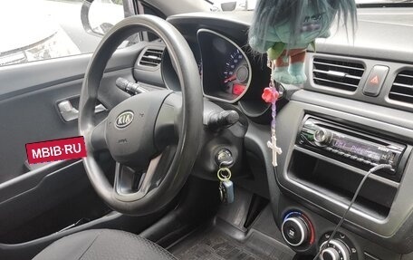 KIA Rio III рестайлинг, 2011 год, 600 000 рублей, 7 фотография