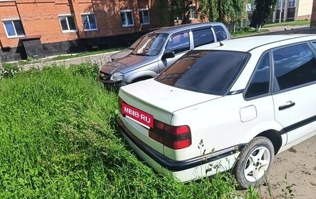 Volkswagen Passat B4, 1995 год, 150 000 рублей, 4 фотография