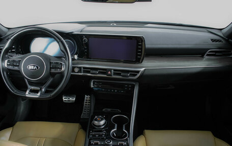 KIA K5, 2020 год, 2 375 000 рублей, 12 фотография