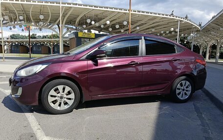 Hyundai Solaris II рестайлинг, 2012 год, 760 000 рублей, 2 фотография