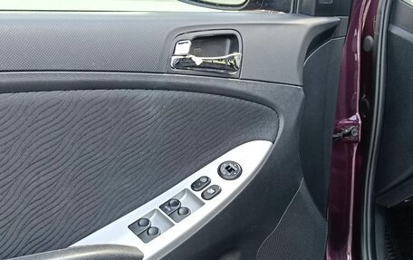Hyundai Solaris II рестайлинг, 2012 год, 760 000 рублей, 11 фотография