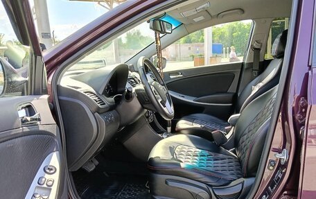 Hyundai Solaris II рестайлинг, 2012 год, 760 000 рублей, 29 фотография