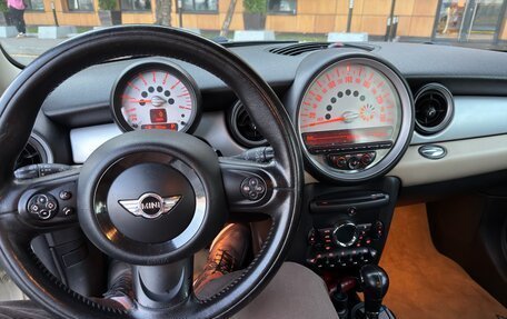 MINI Hatch, 2011 год, 1 000 000 рублей, 11 фотография